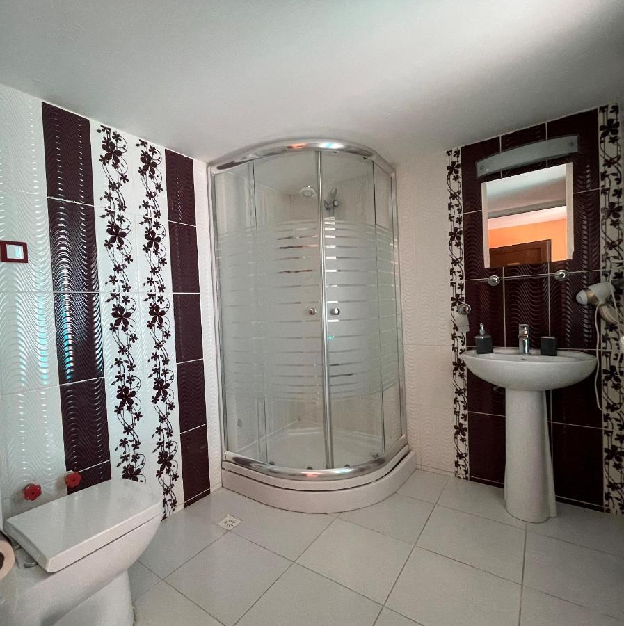 Tayfun Hotel Mordogan Luaran gambar