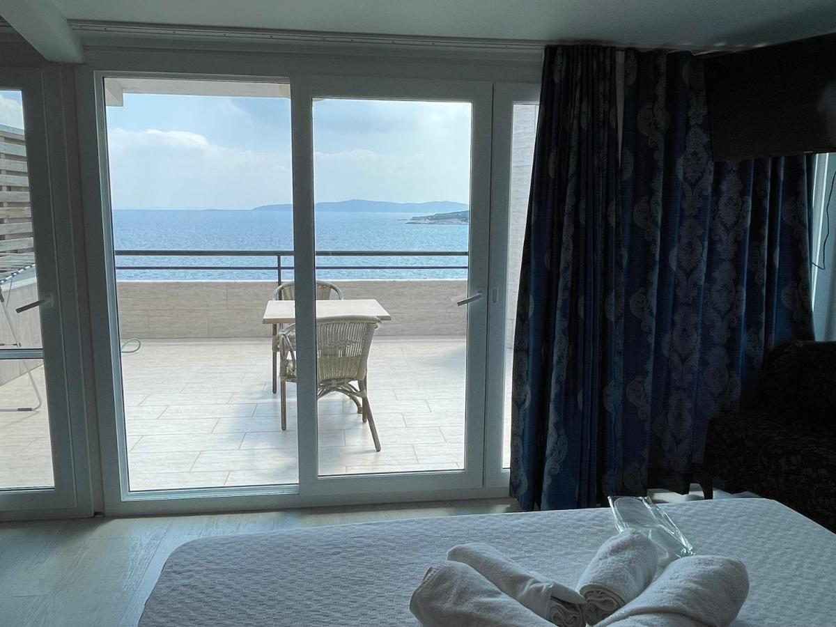 Tayfun Hotel Mordogan Luaran gambar
