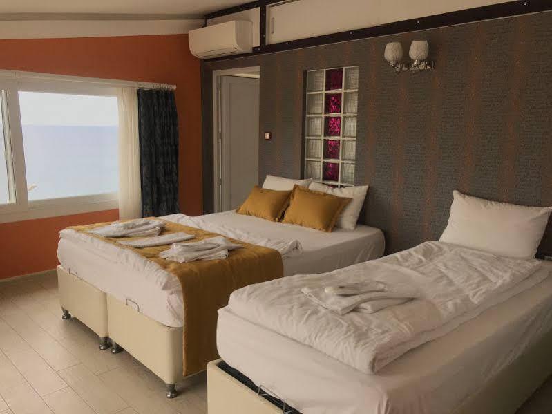Tayfun Hotel Mordogan Luaran gambar